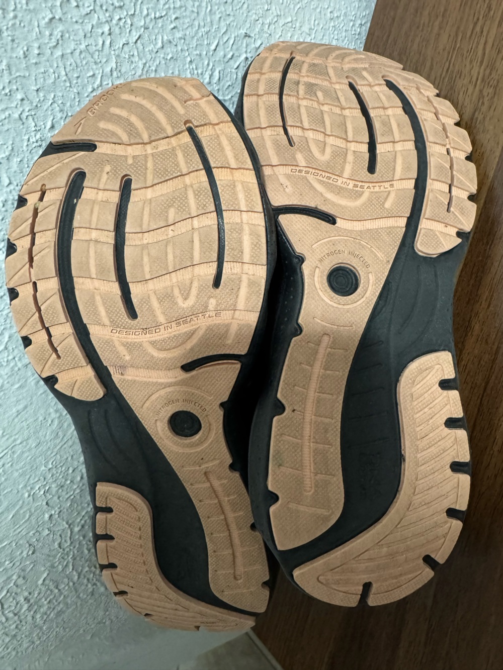 Brooks StealthFit Glycerin Running Shoes - Picture 7 of 8
